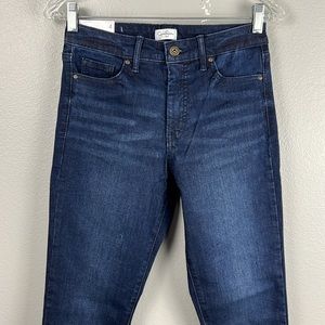 Jessica Simpson High Rise Skinny - size 4
